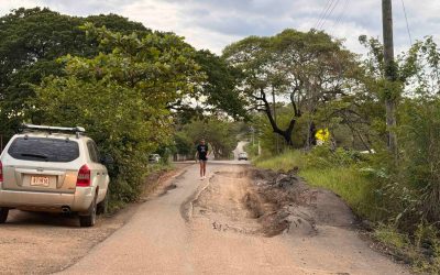Driving in Costa Rica avoid pot holes