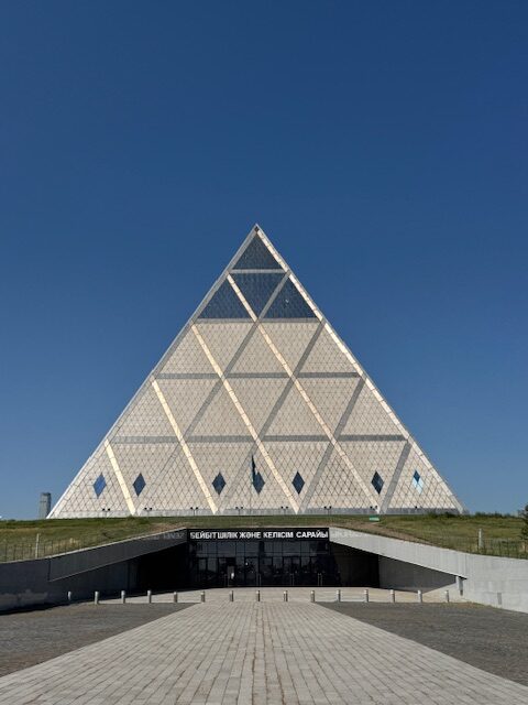 Palace of Peace, Astana